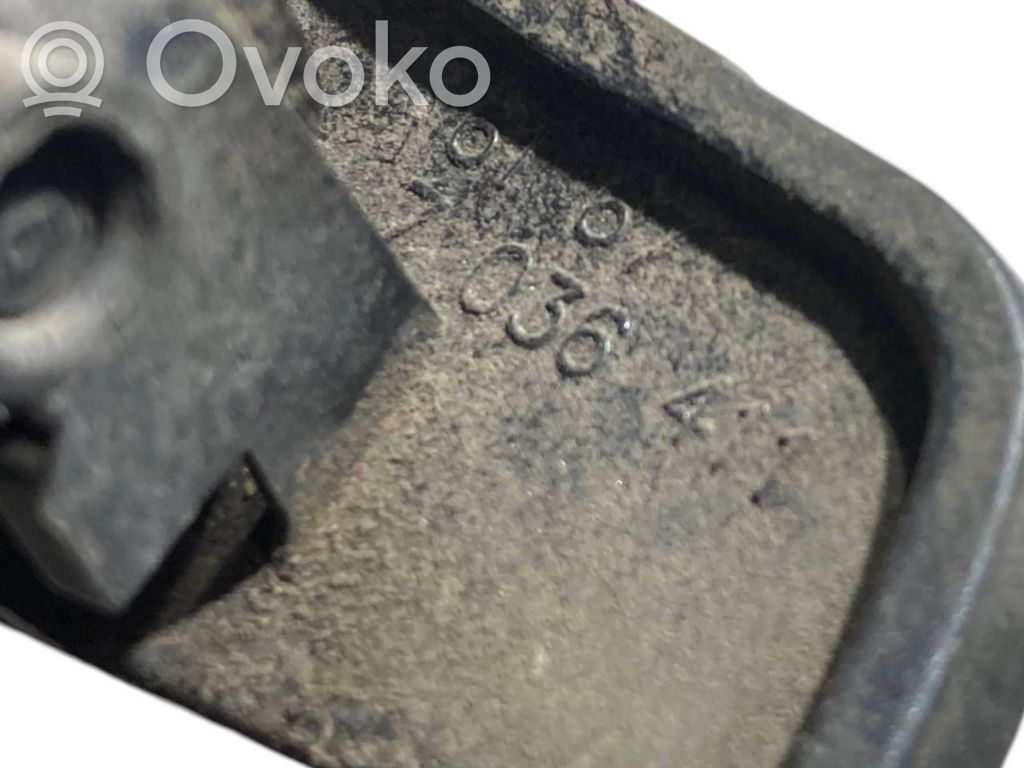 Priekšējā luktura dekoratīvā apdare