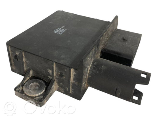 Glow plug relay