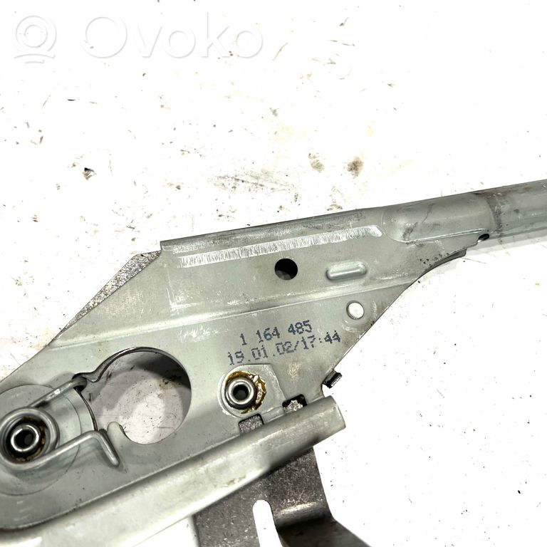 Handbrake mechanism (inside)