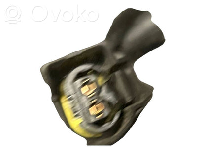 Dzinēja vadu instalācija