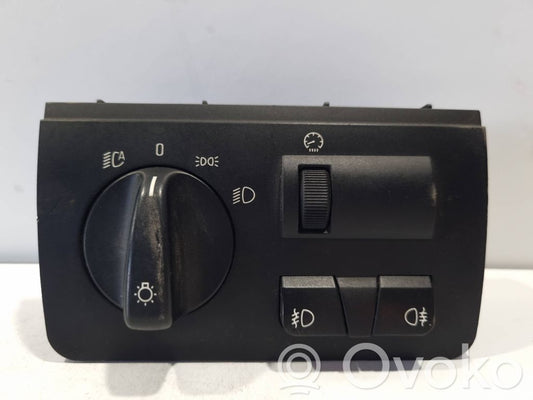 Headlight switch