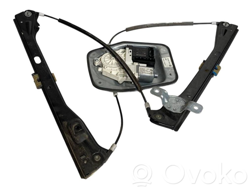 Priekšpusē elektriskā loga pacelšanas mehānisma komplekts