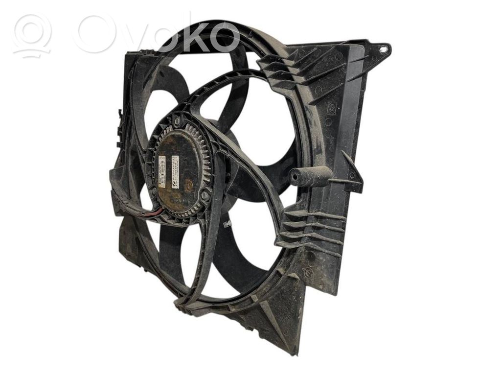 Elektrisks radiatoru ventilators