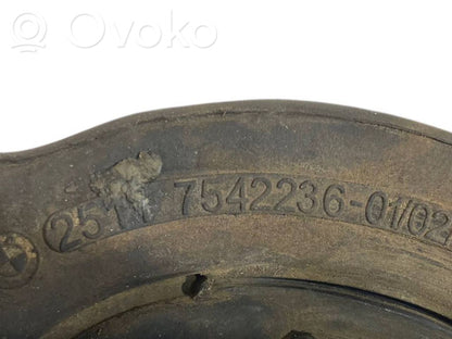 Mehāniska 6 ātrumu pārnesumkārba