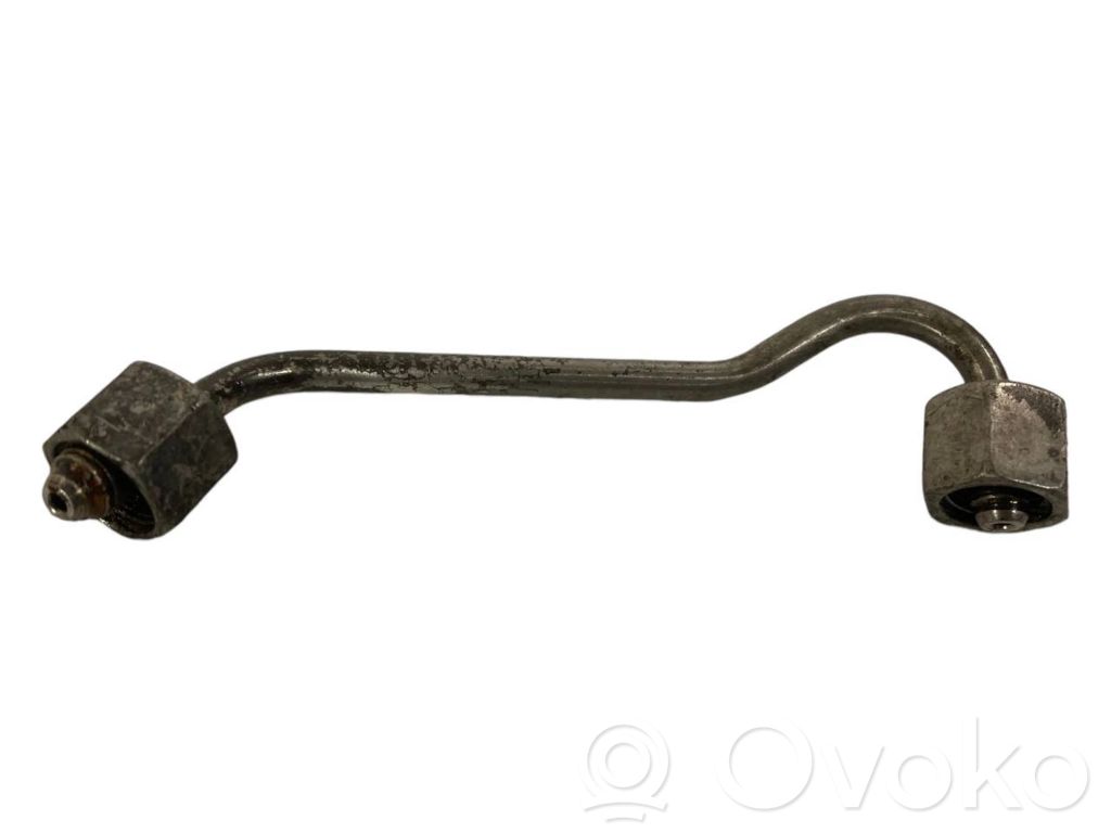 Degvielas caurulīte (-es)