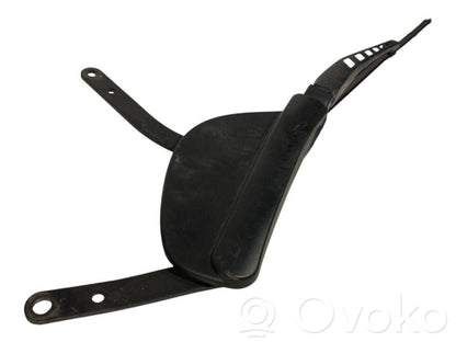 Priekšējā loga tīrītāja kājiņa