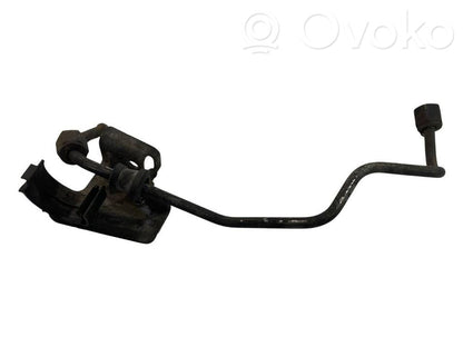 Degvielas caurulīte (-es)