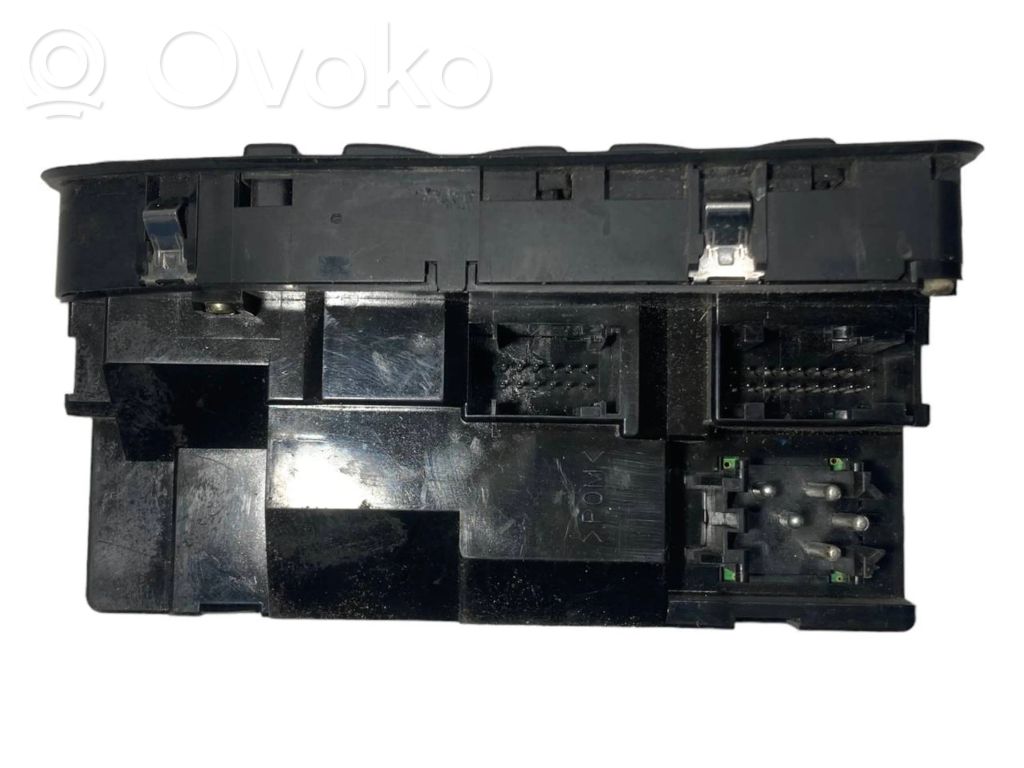 Elektrisko logu slēdzis