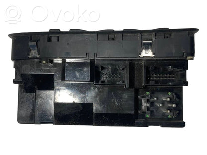 Elektrisko logu slēdzis