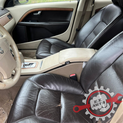 VOLVO XC70 2008.g. rezerves daļas
