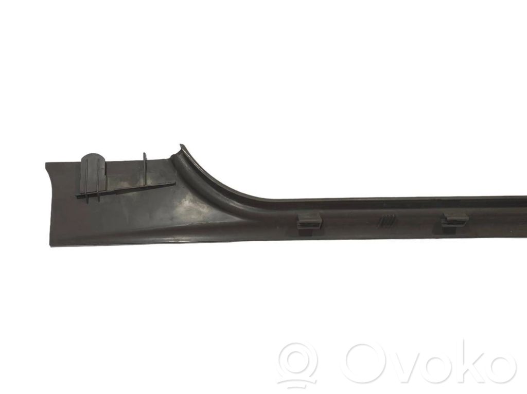 Front sill trim (inner)