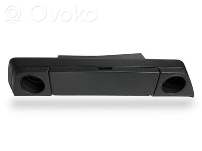 Mantu nodalījums stumbrs