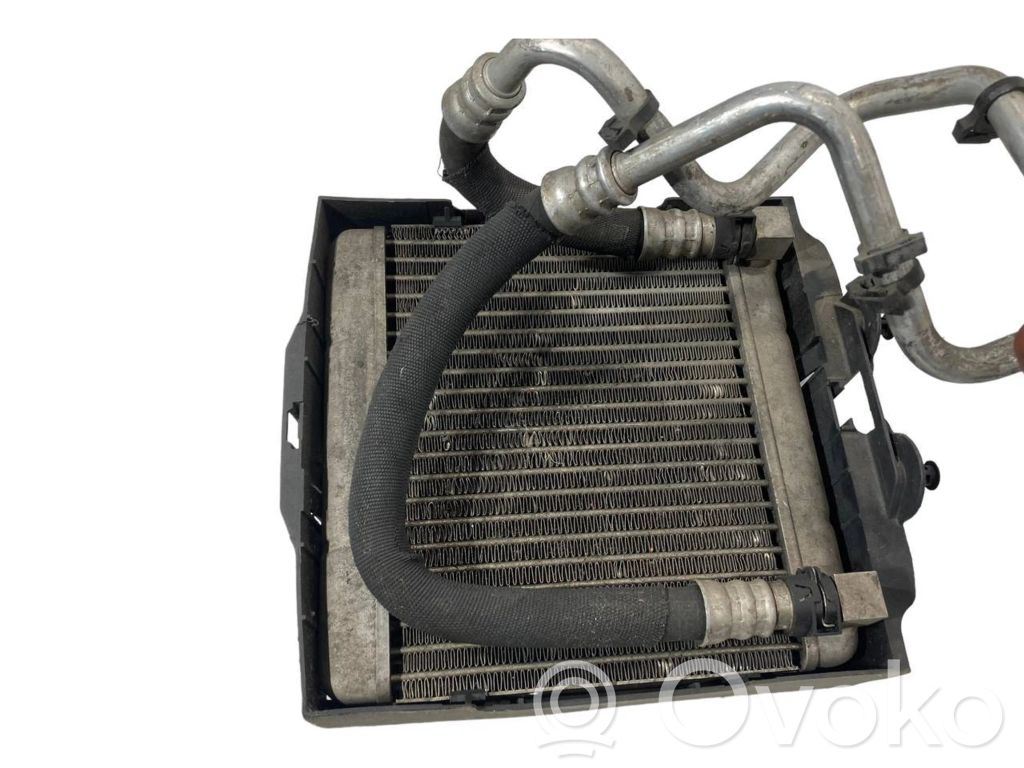 Engine oil radiator