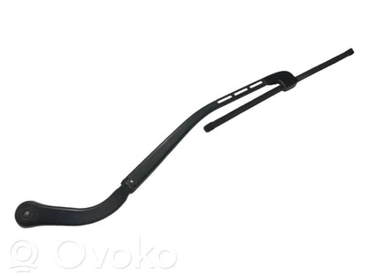 Windshield wiper arm