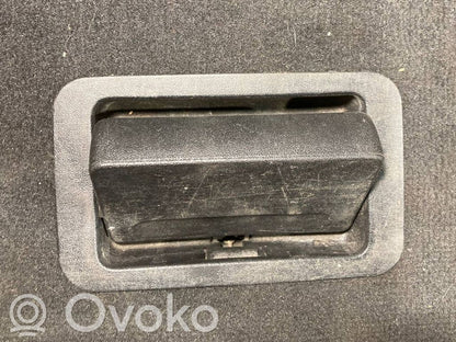 Bagāžnieka paklājiņš