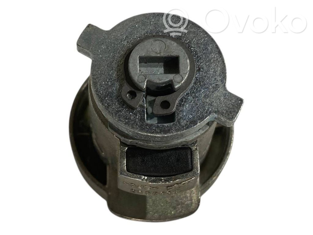 Rear cover lock