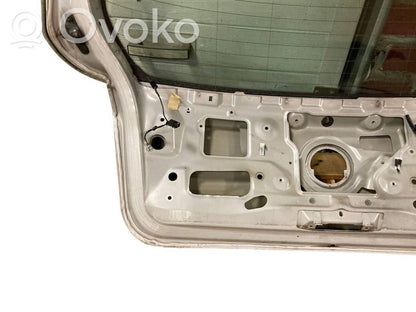 Aizmugurējais pārsegs (bagāžnieks)