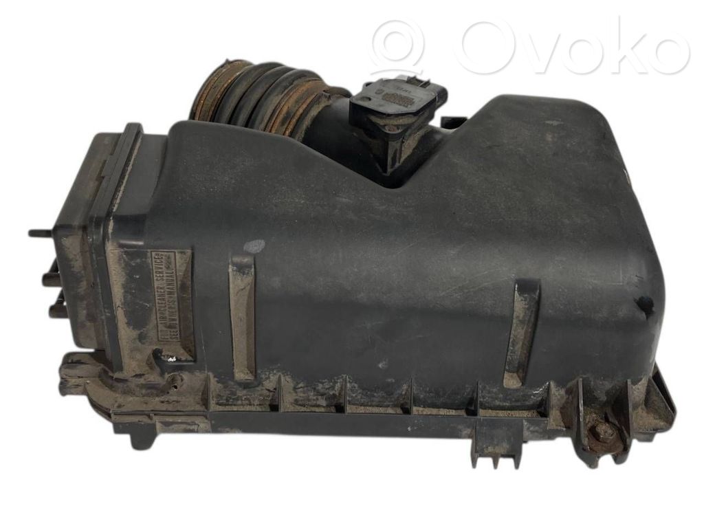 Gaisa filtra kastes vāks