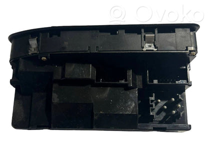 Elektrisko logu slēdzis