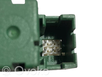 Window electric heating switch