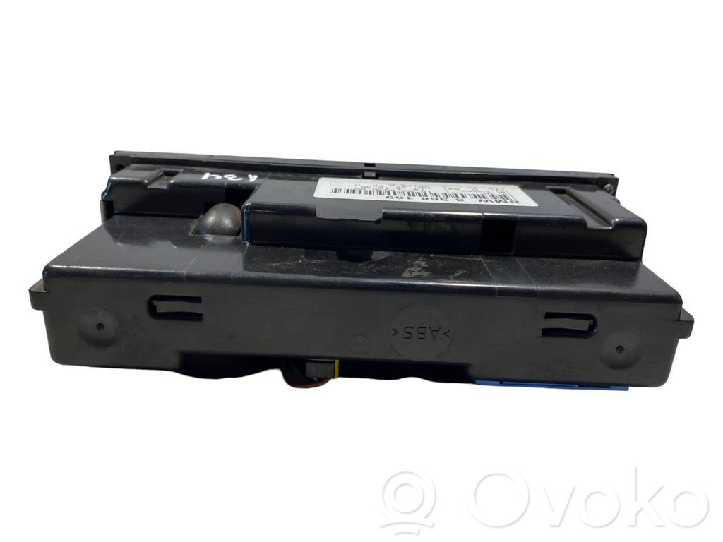 Блок управления кондиционером/климат-контролем/отоплением салона (в салоне)