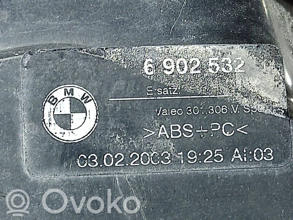 Aizmugurējais lukturis virsbūvē