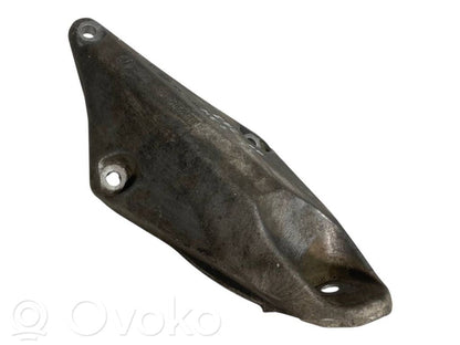 Dzinēja nostiprināšanas stiprinājums-kronšteins