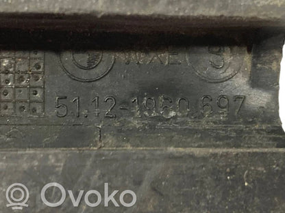 Aizmugurējā bufera montāžas kronšteins