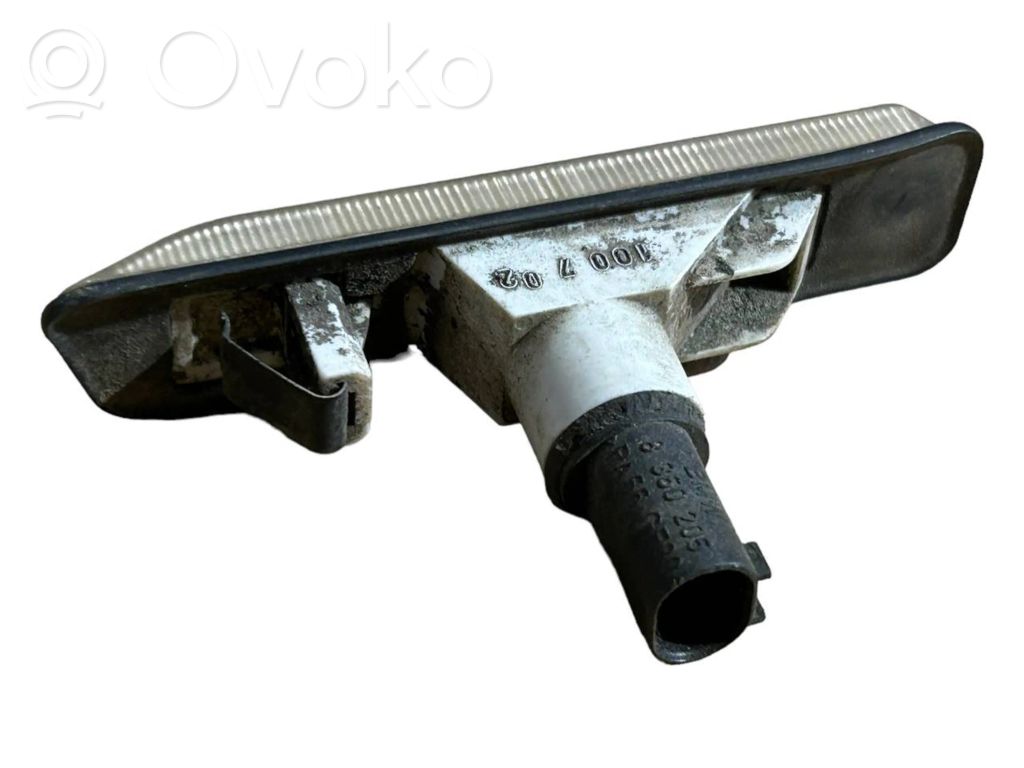 Spārna pagrieziena lukturis