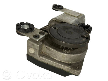 Aizmugurējā loga tīrītāja motoriņš