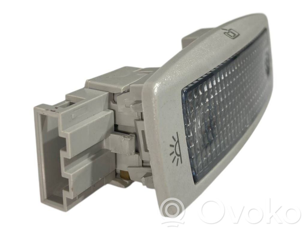 Aizmugurējo vietu apgaismojums