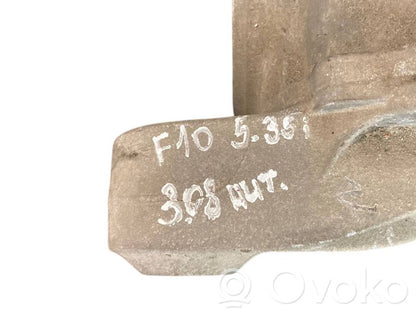 Aizmugurējais reduktors