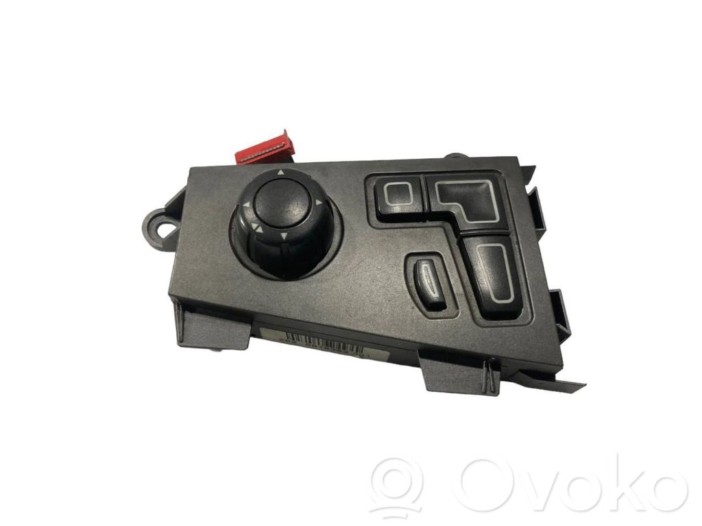 Sēdekļu regulēšanas slēdzis (-i)