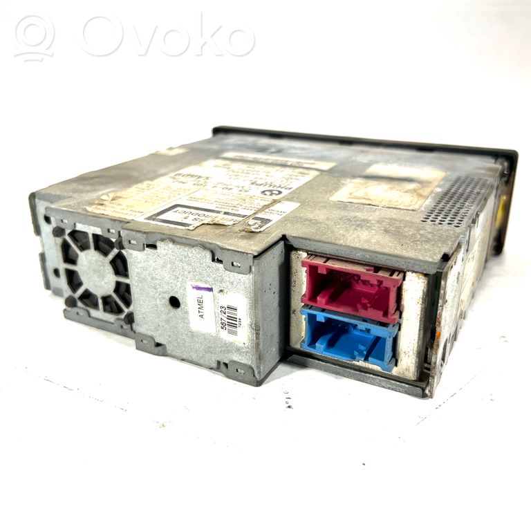 Navigation (GPS) system CD/DVD reader