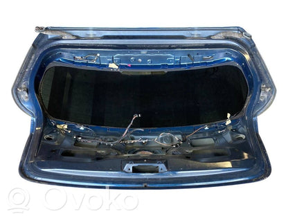 Aizmugurējais pārsegs (bagāžnieks)