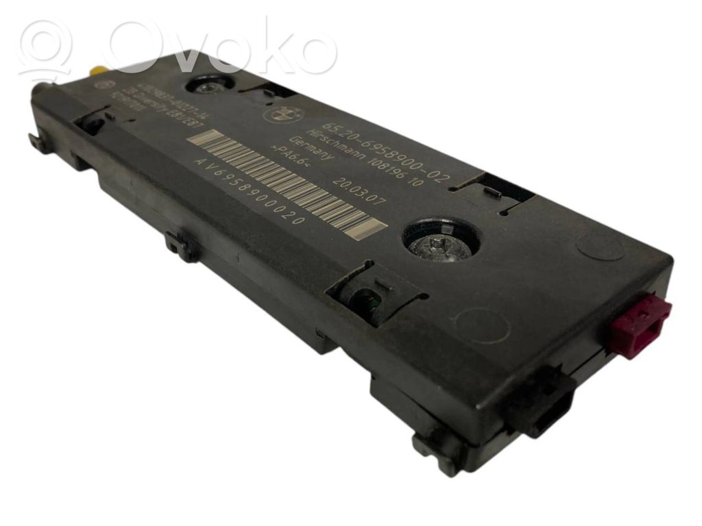 Antenna amplifier