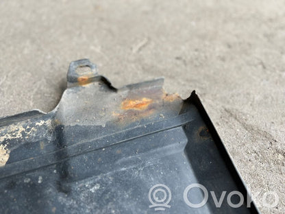 Vidusdaļas apakšas aizsargs