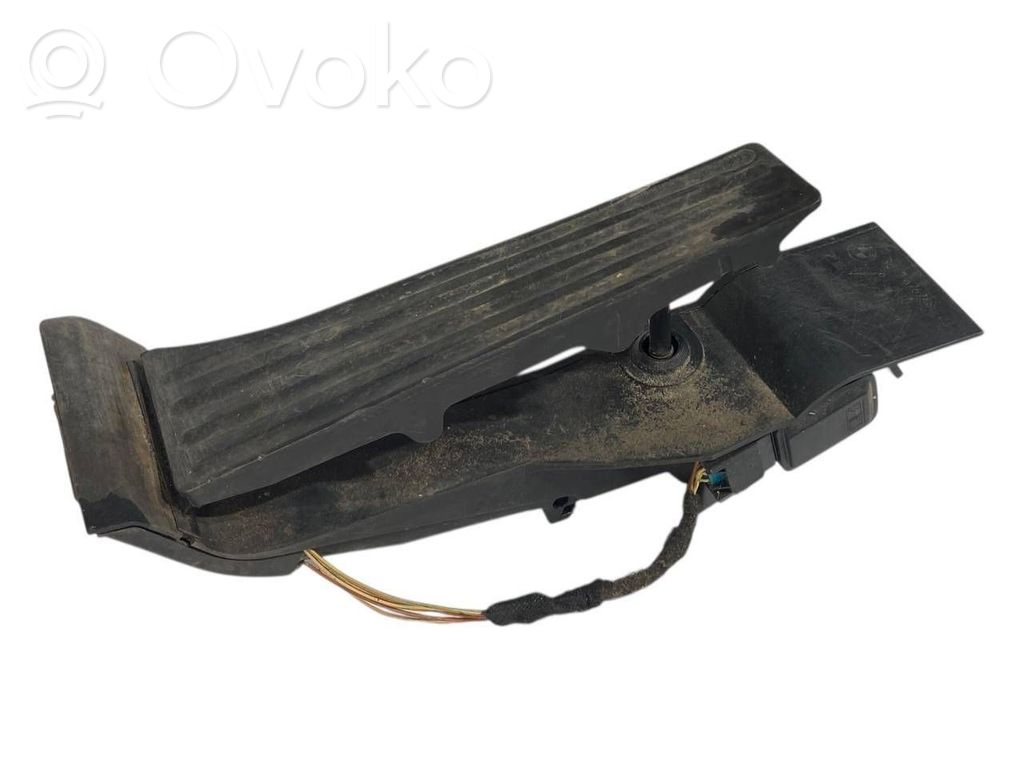 Akseleratora pedālis
