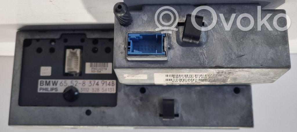 Radio / CD/DVD atskaņotājs / navigācija