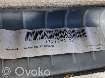 Bagāžnieka sānu apakšējās apdares panelis