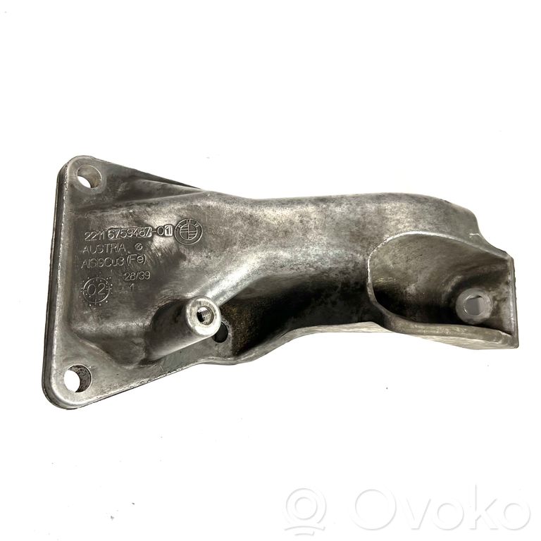 Dzinēja nostiprināšanas stiprinājums-kronšteins