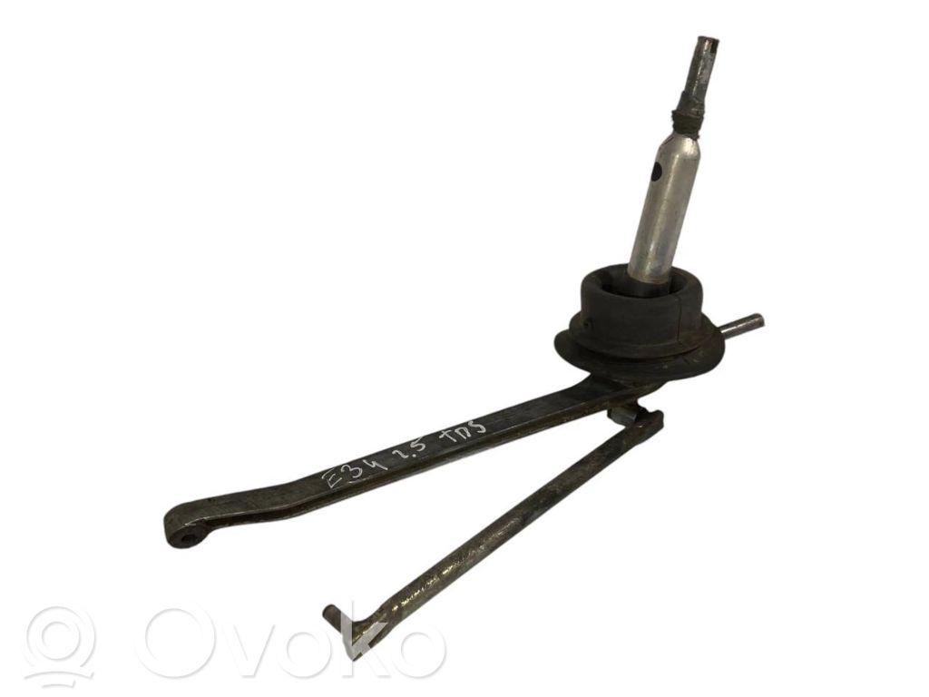 Switching mechanism (sliding mechanism)