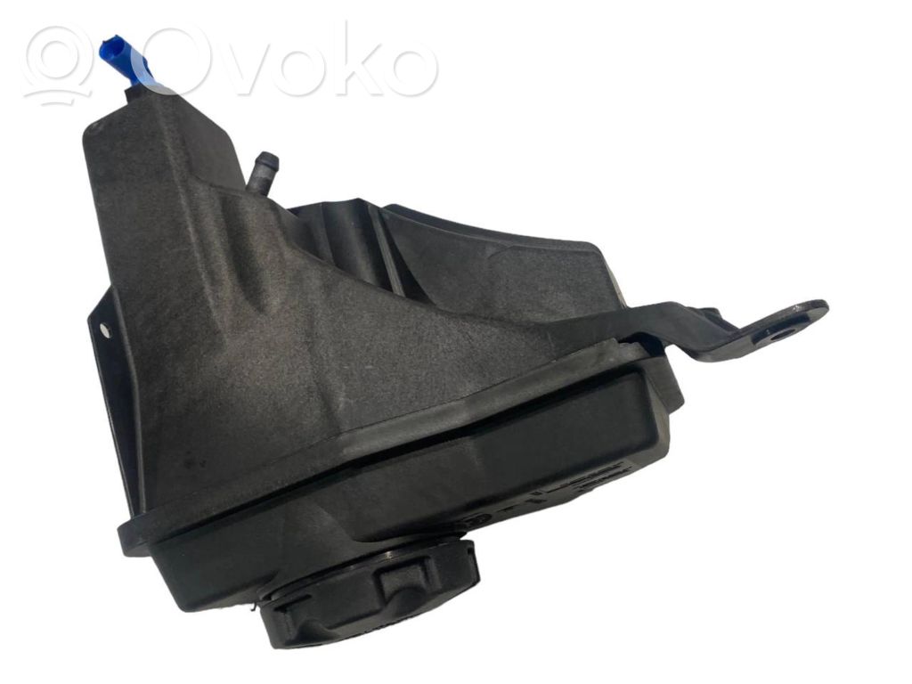 Coolant expansion tank