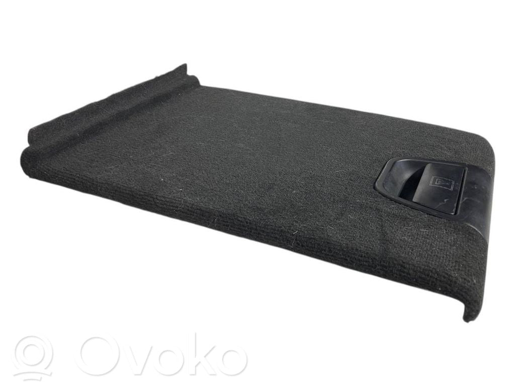 Sānu dekoratīvās apdares panelis