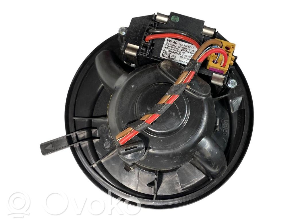 Mazā radiatora ventilators