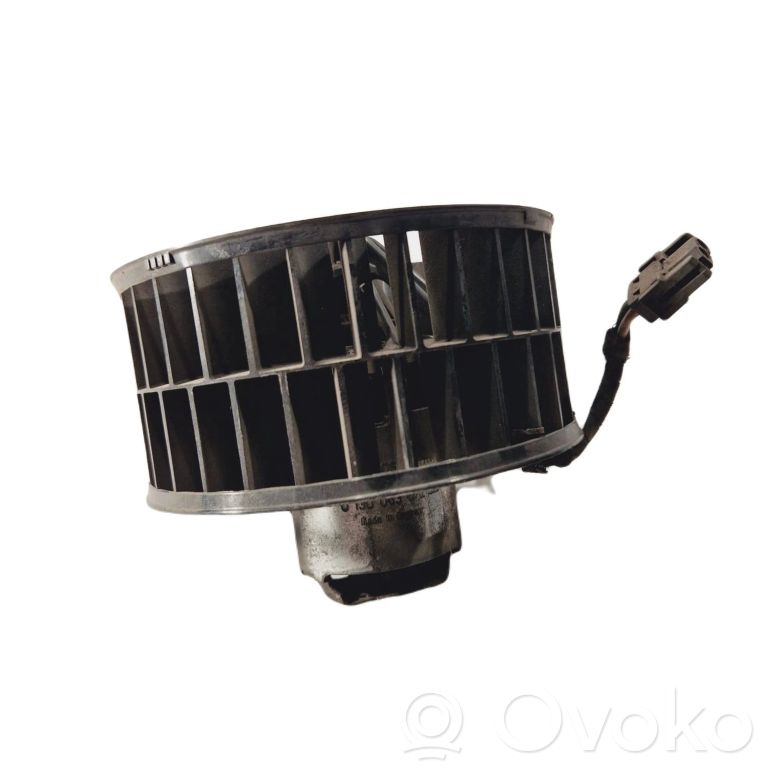 Small radiator fan