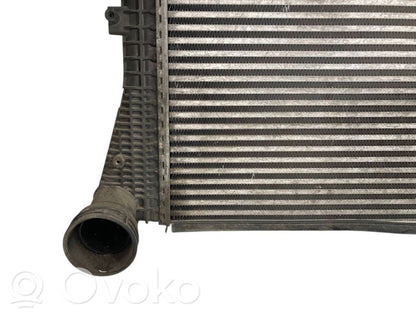 Starpdzesētāja radiators