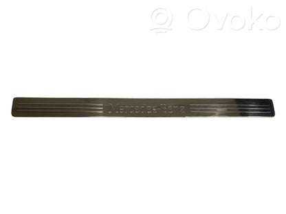 Front sill trim (inner)