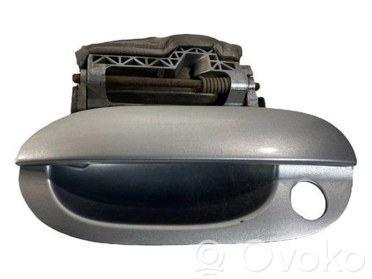 External opening handle