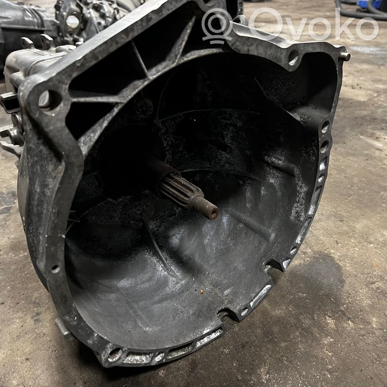 Mehāniska 5 ātrumu pārnesumkārba